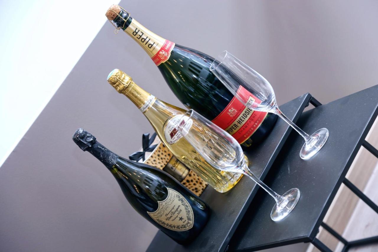 Suitedreams - Bubble Suite Liege Ngoại thất bức ảnh